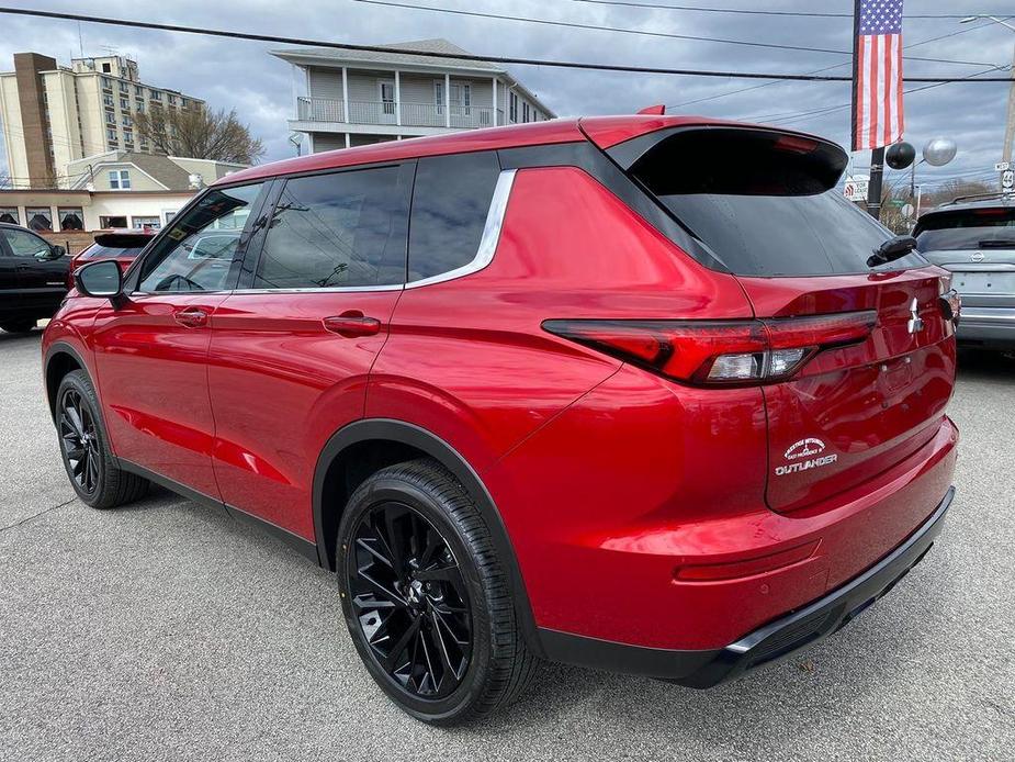 new 2024 Mitsubishi Outlander car, priced at $36,653