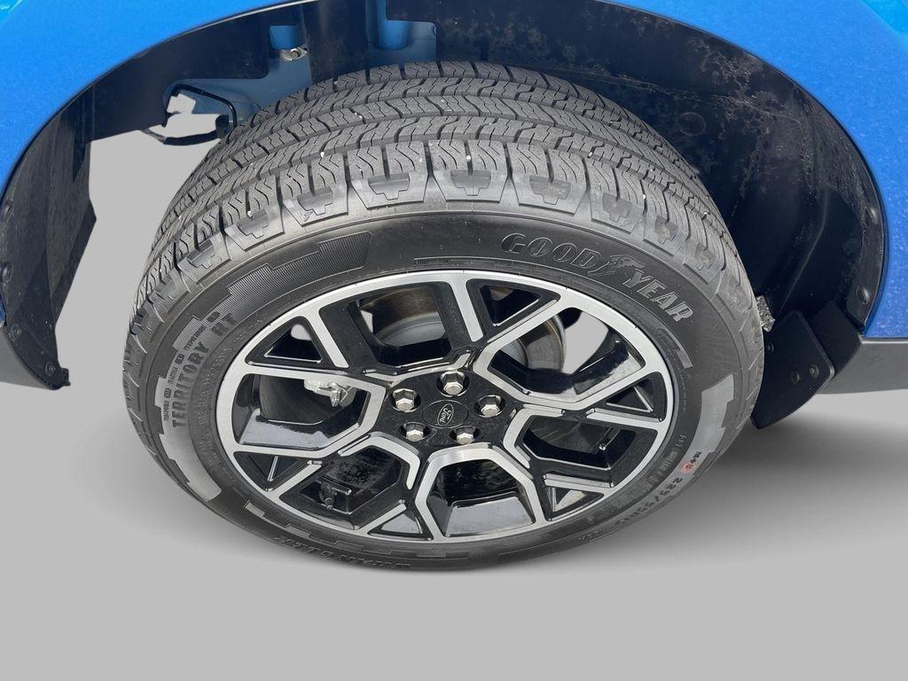 used 2025 Ford Maverick car, priced at $34,987