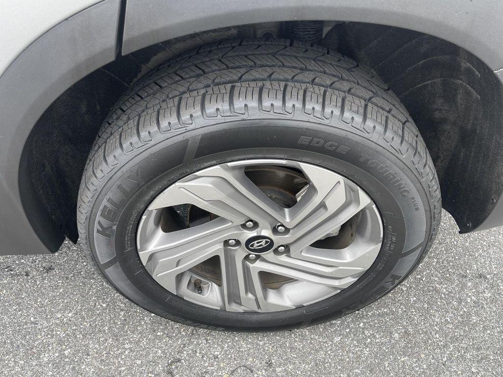 used 2023 Hyundai Santa Fe car, priced at $24,981