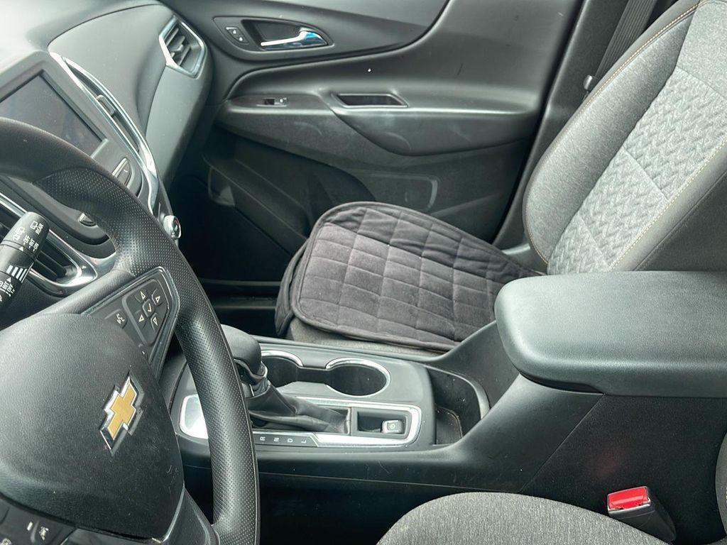 used 2022 Chevrolet Equinox car, priced at $14,754