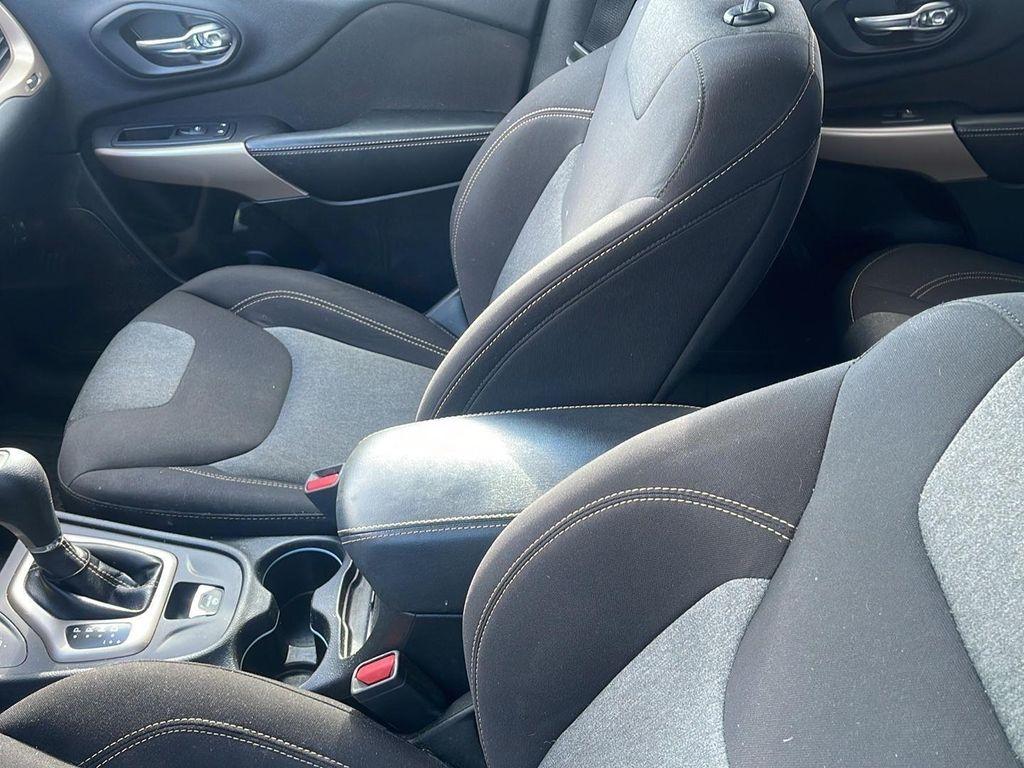 used 2018 Jeep Cherokee car, priced at $12,585