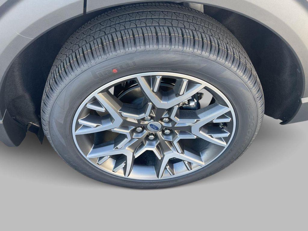 new 2025 Ford Explorer car, priced at $60,840