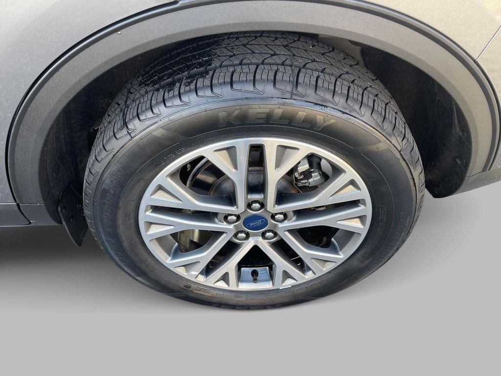 used 2022 Ford Escape car, priced at $22,795