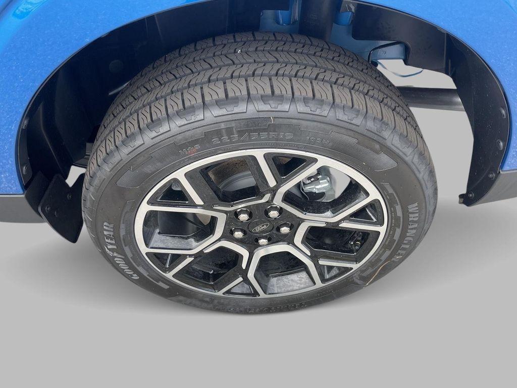 new 2025 Ford Maverick car, priced at $34,801