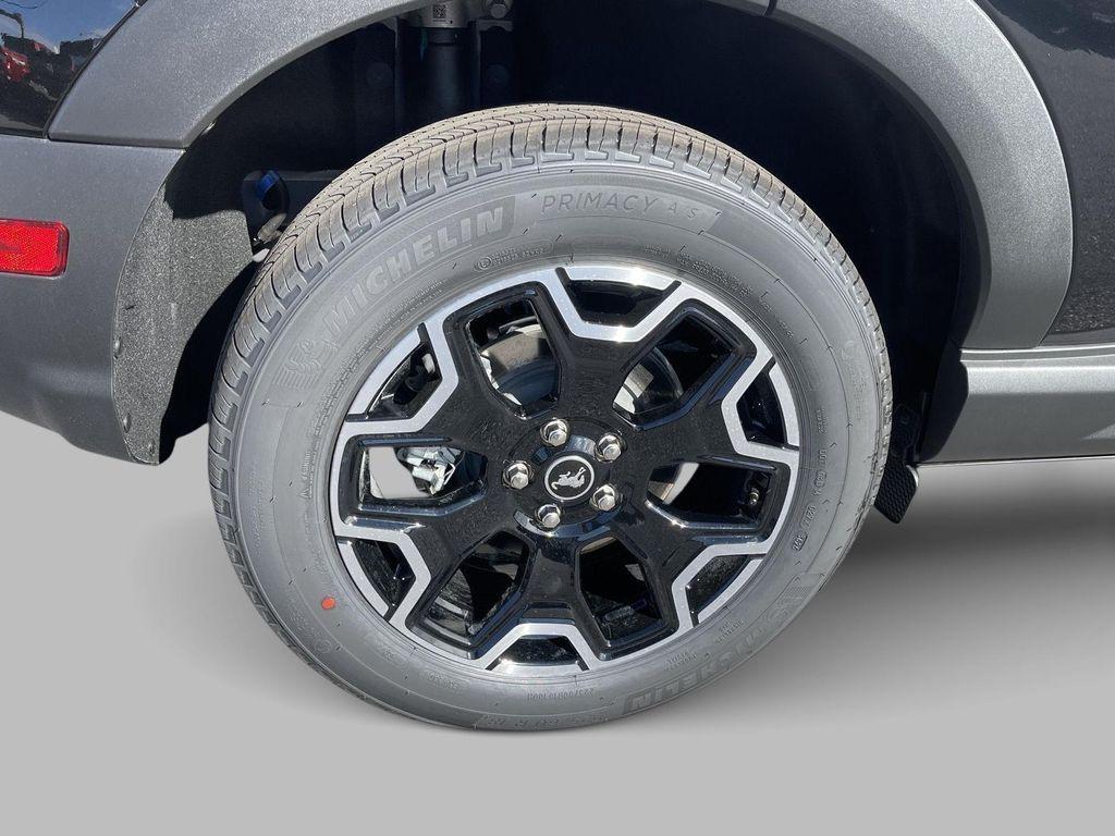 new 2025 Ford Bronco Sport car, priced at $37,475