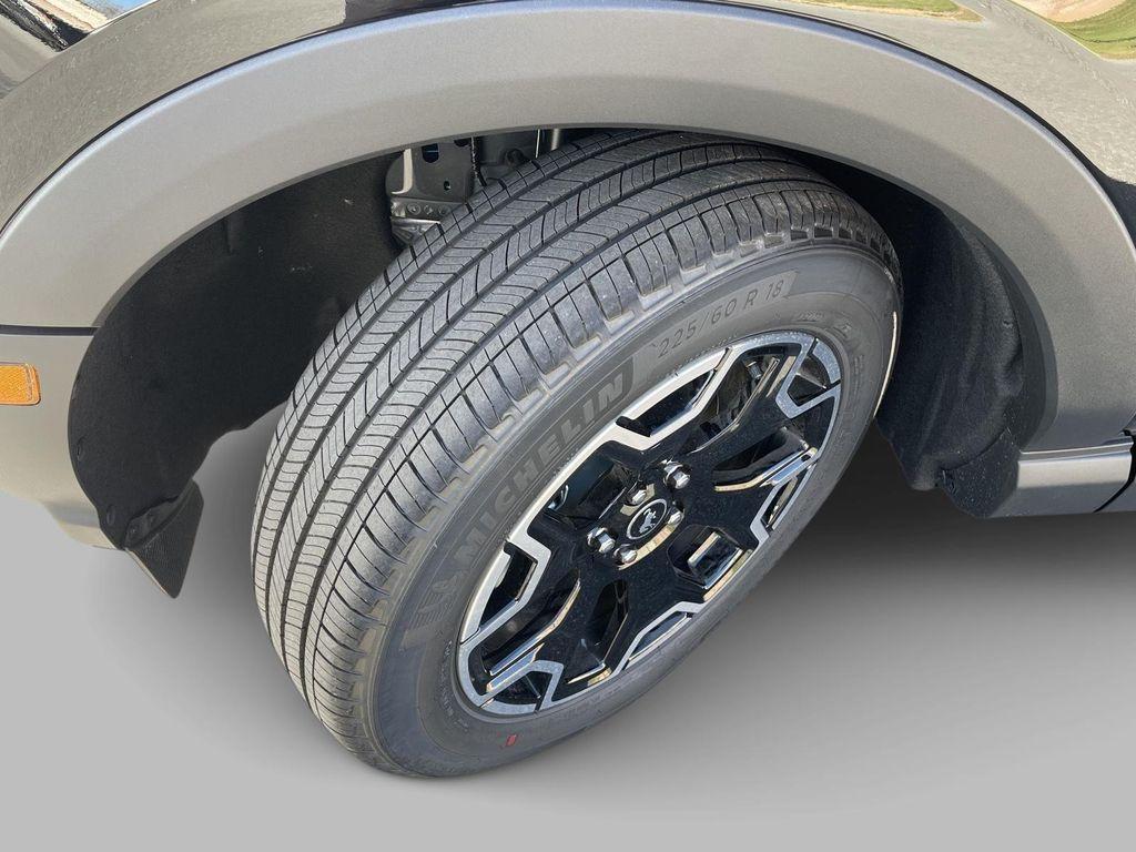 new 2025 Ford Bronco Sport car, priced at $37,475