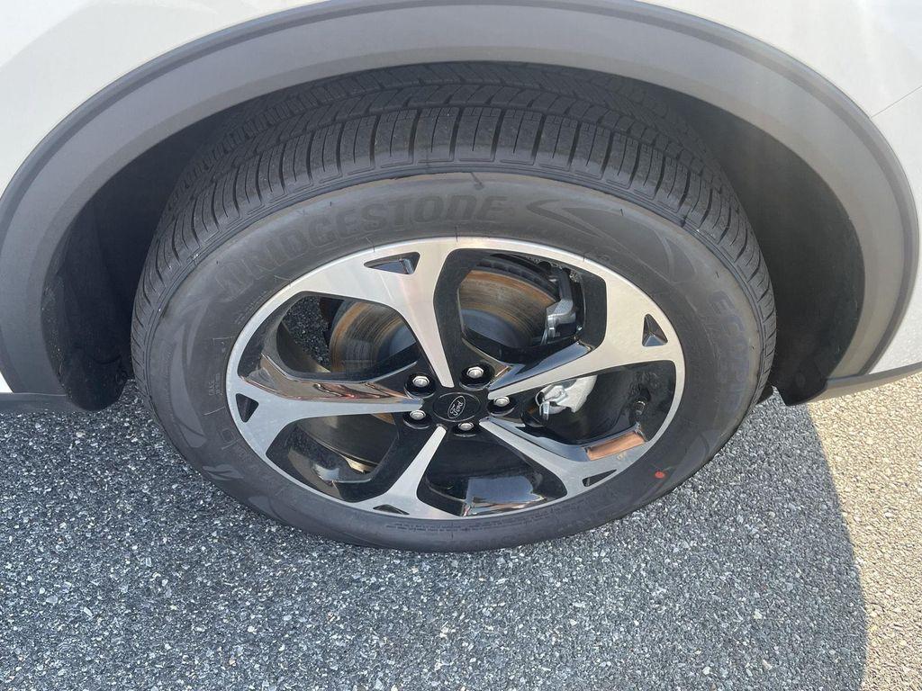 new 2025 Ford Escape car, priced at $34,695
