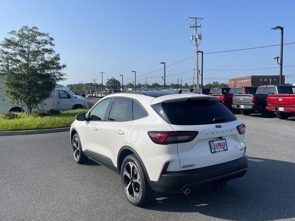 new 2025 Ford Escape car, priced at $34,695