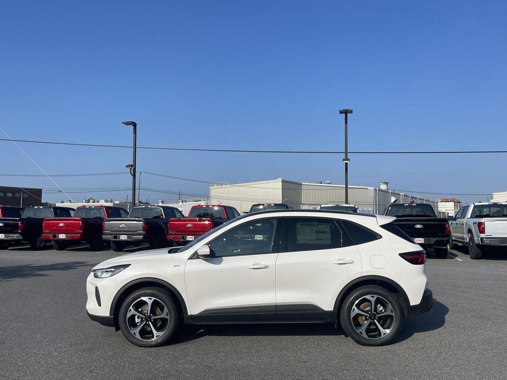 new 2025 Ford Escape car, priced at $34,695