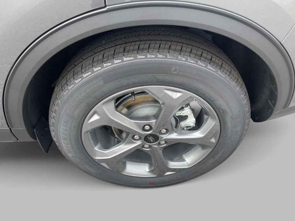 new 2025 Ford Escape car, priced at $31,223