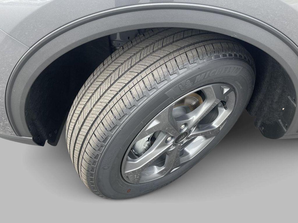 new 2025 Ford Escape car, priced at $31,223