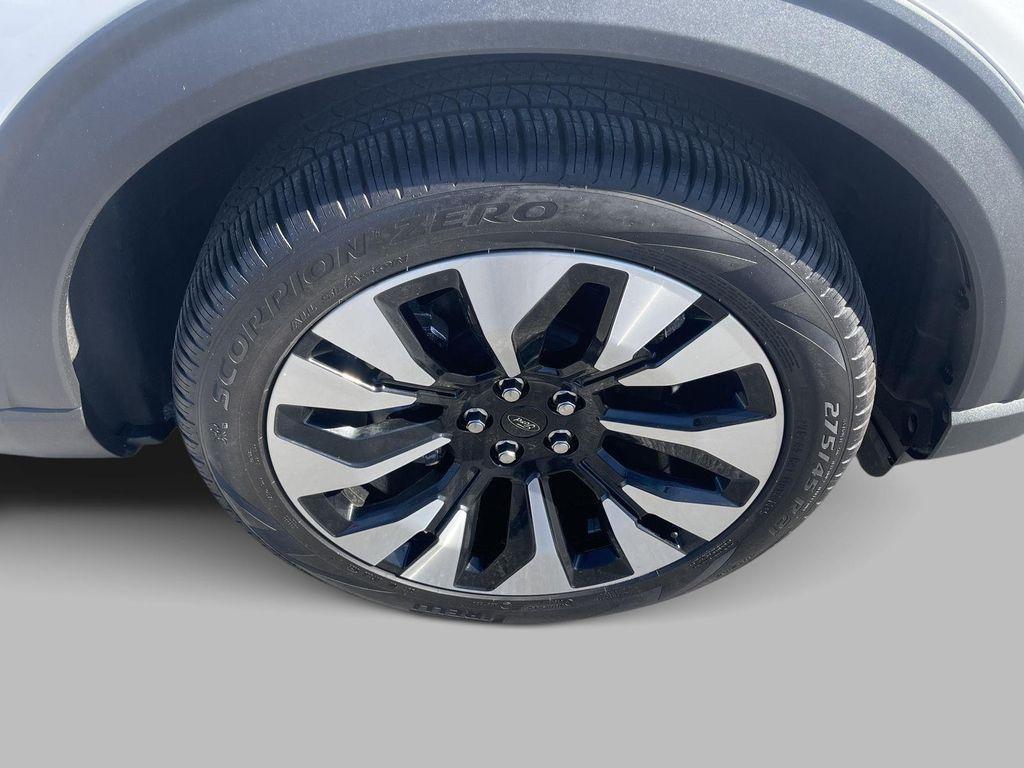 used 2025 Ford Explorer car, priced at $51,884