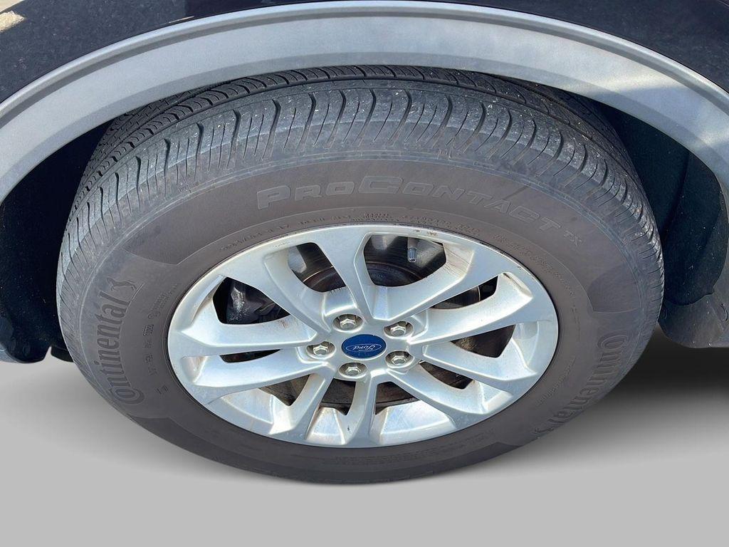 used 2022 Ford Escape car, priced at $21,750