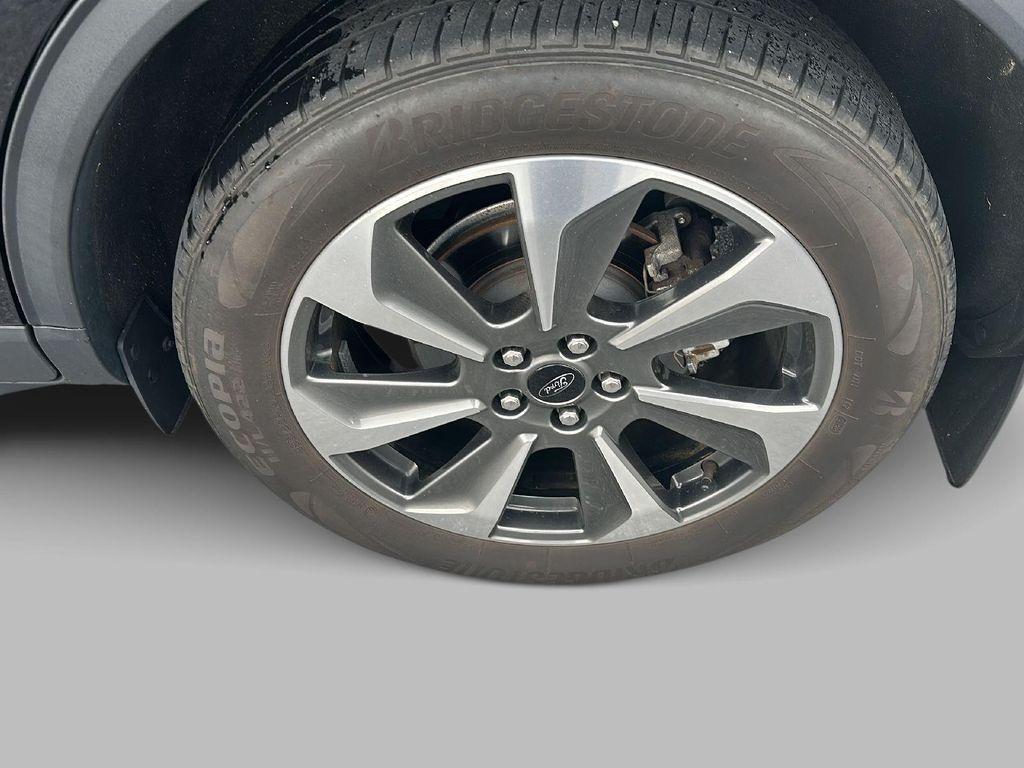 used 2023 Ford Escape car, priced at $27,998