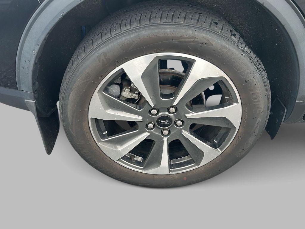 used 2023 Ford Escape car, priced at $27,998