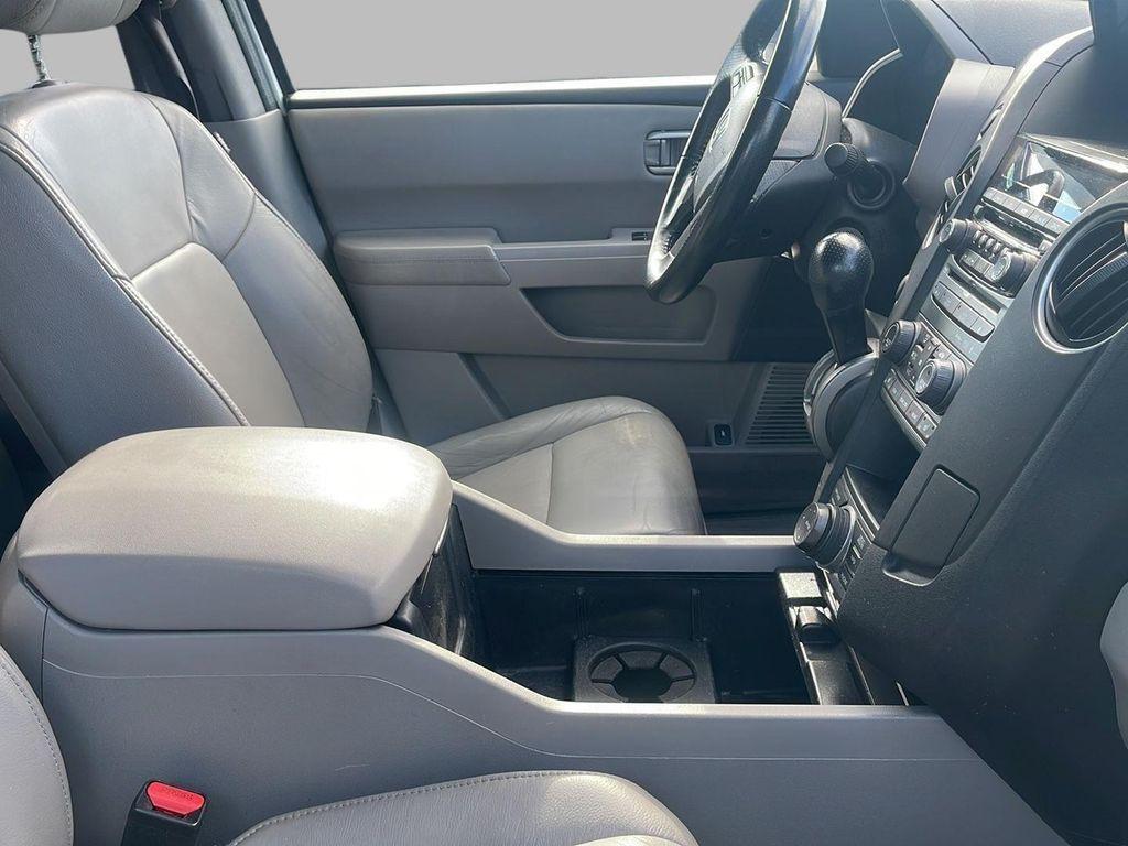 used 2013 Honda Pilot car, priced at $13,996