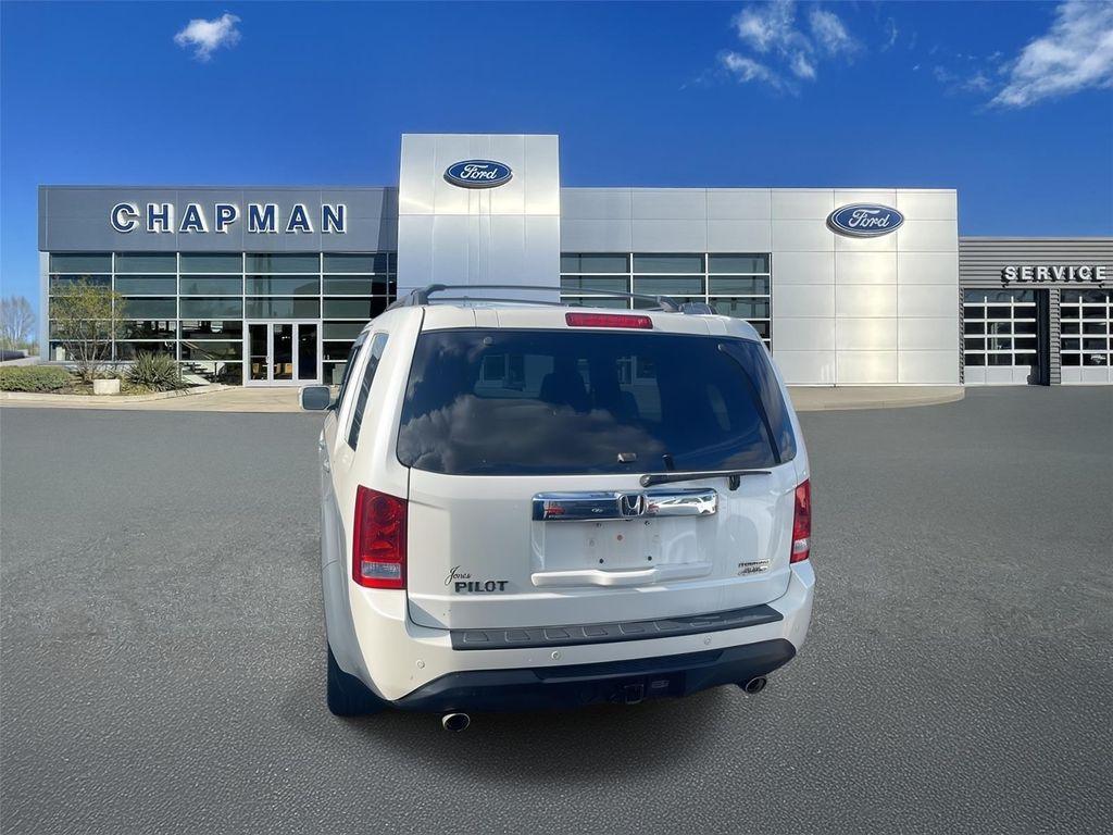 used 2013 Honda Pilot car, priced at $13,996