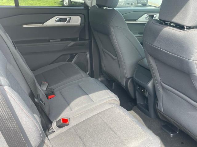 new 2025 Ford Explorer car, priced at $41,623