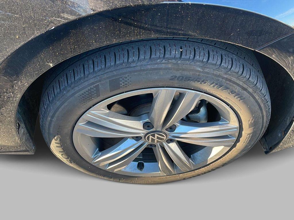 used 2024 Volkswagen Jetta car, priced at $20,499