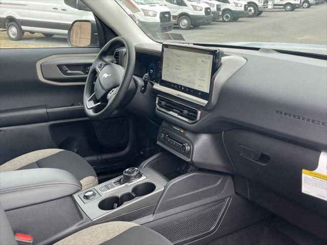 new 2025 Ford Bronco Sport car, priced at $31,560