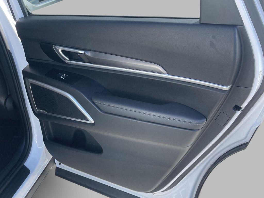 used 2024 Kia Telluride car, priced at $34,346