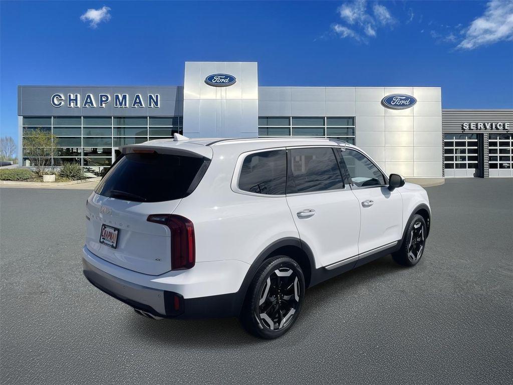 used 2024 Kia Telluride car, priced at $34,346