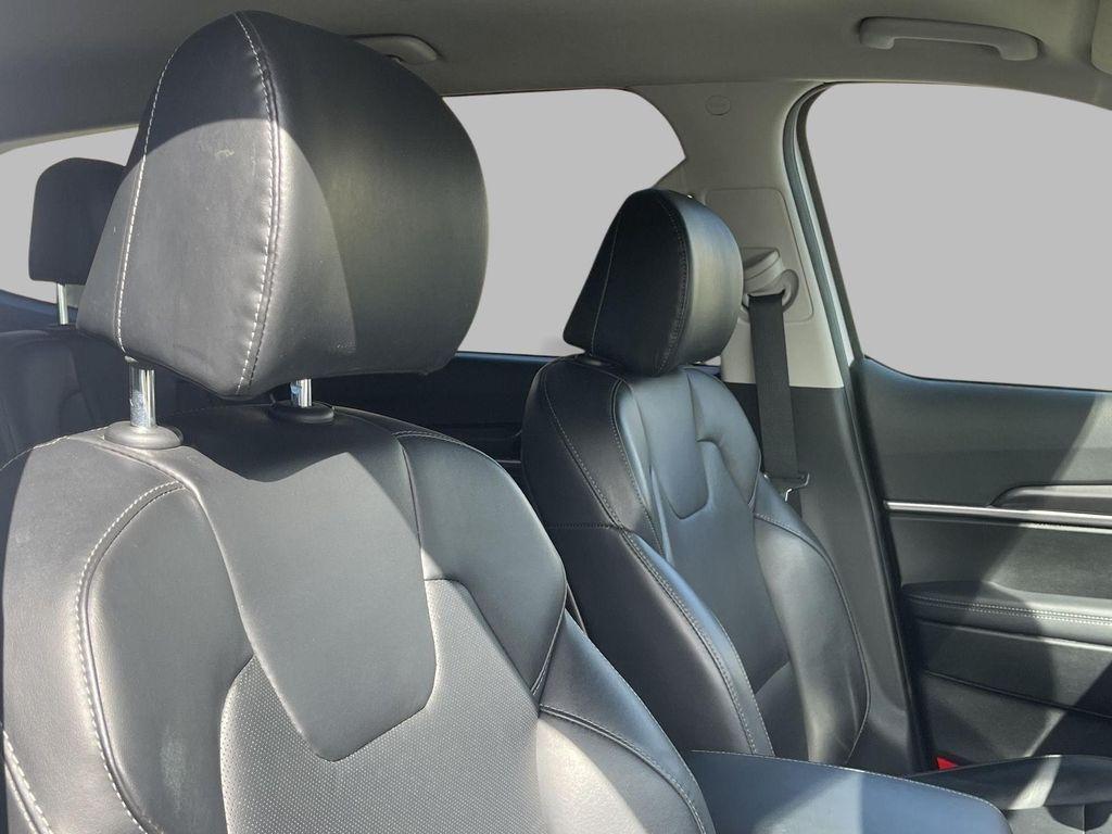 used 2024 Kia Telluride car, priced at $34,346