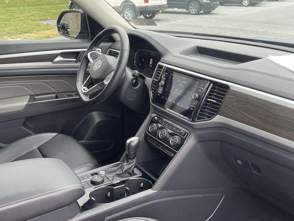 used 2022 Volkswagen Atlas car, priced at $25,634