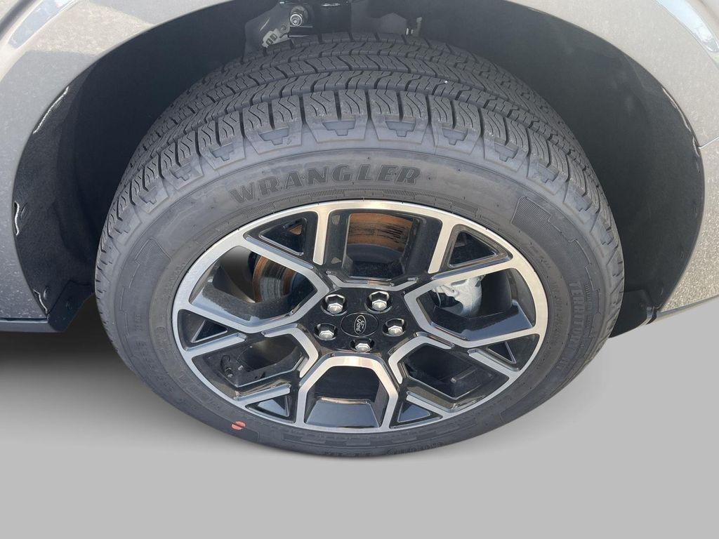 new 2025 Ford Maverick car, priced at $36,980