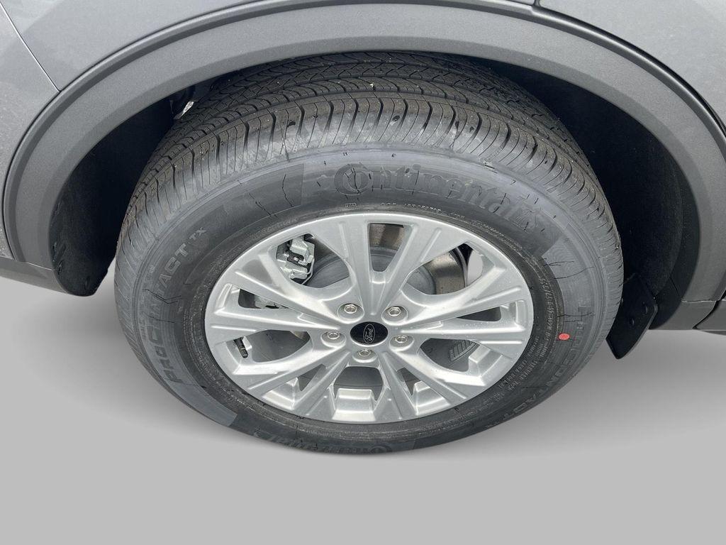 new 2026 Ford Escape car, priced at $33,280