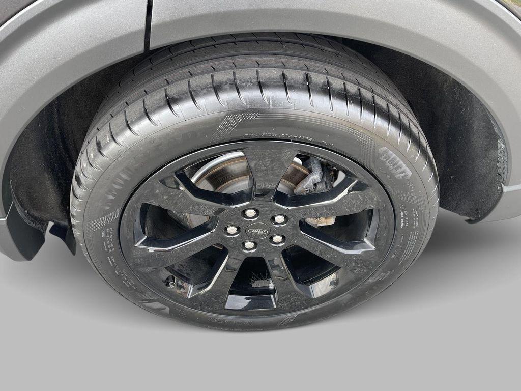 used 2022 Ford Explorer car, priced at $33,422