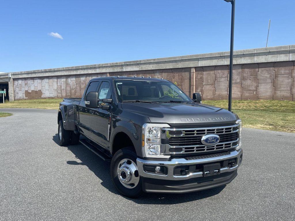 new 2026 Ford F-350 car, priced at $74,295