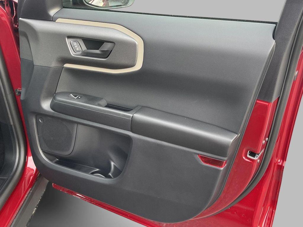 new 2025 Ford Bronco Sport car, priced at $33,391