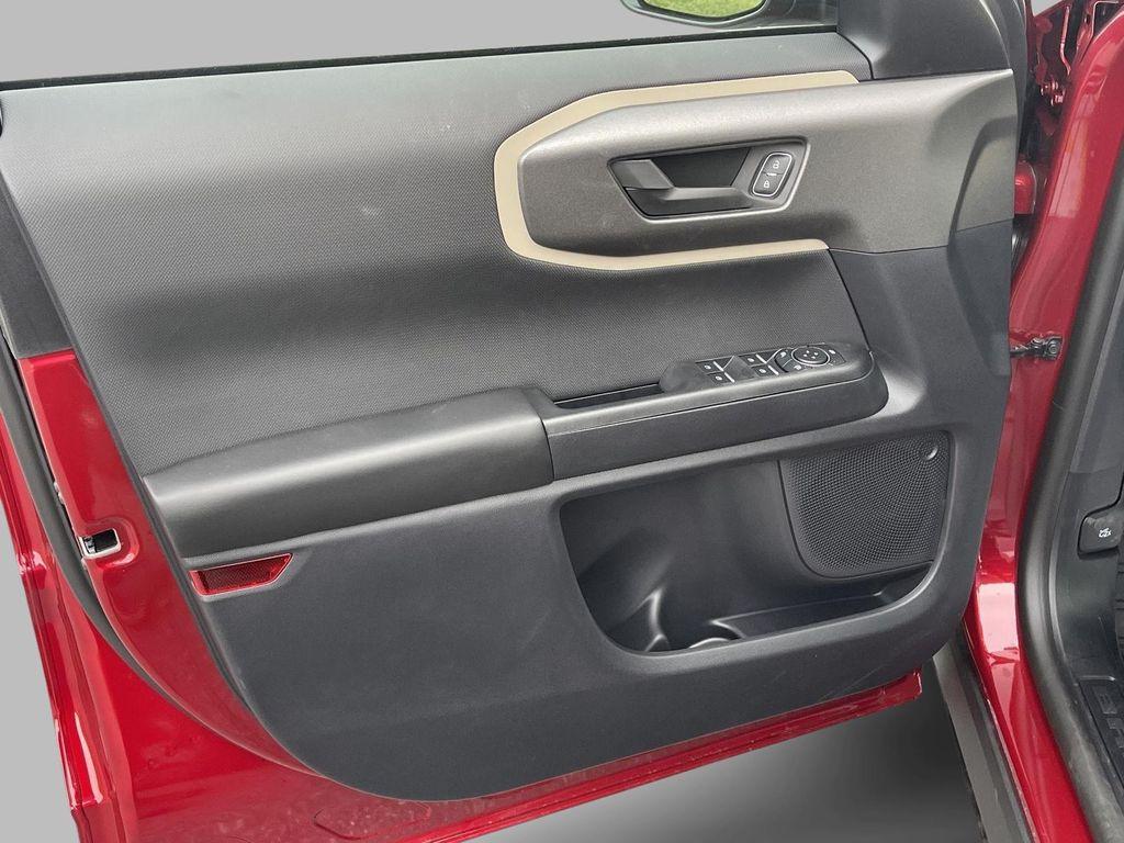 new 2025 Ford Bronco Sport car, priced at $33,391