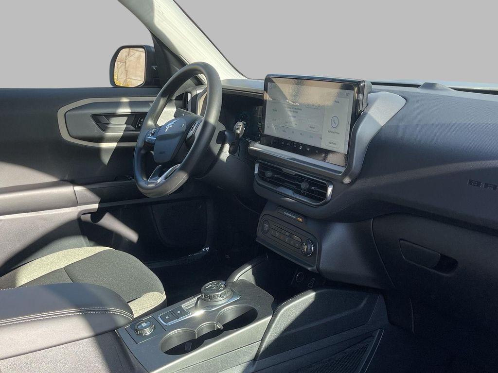 new 2025 Ford Bronco Sport car, priced at $33,370