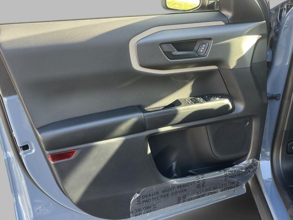 new 2025 Ford Bronco Sport car, priced at $33,370