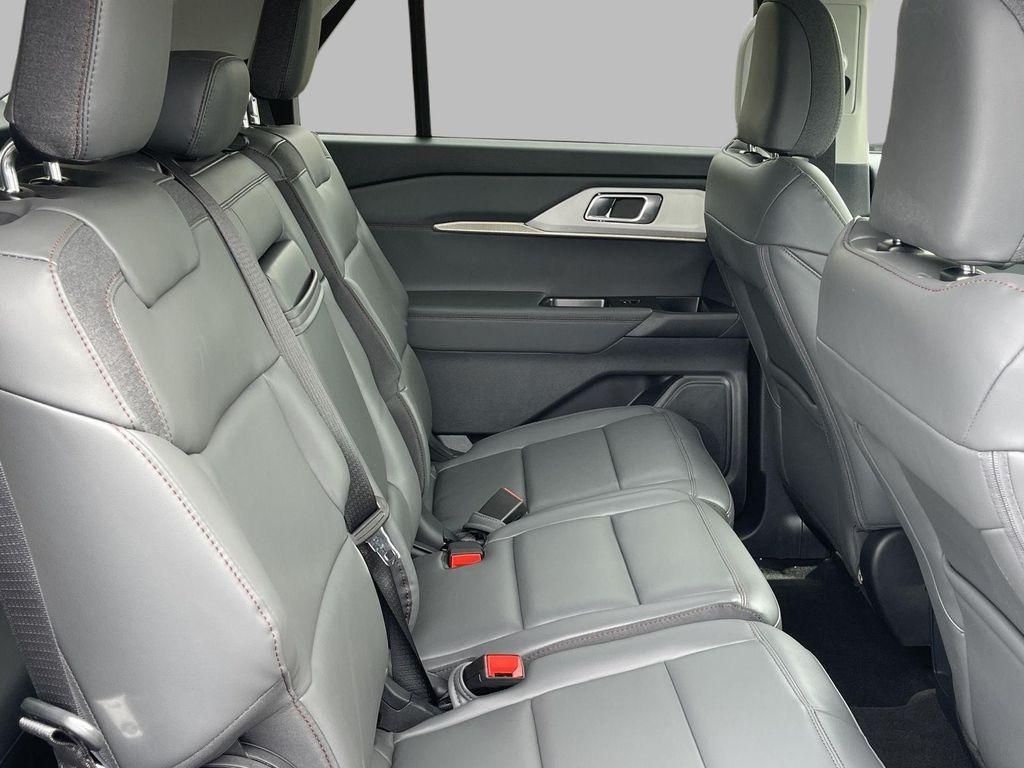 new 2025 Ford Explorer car, priced at $47,760