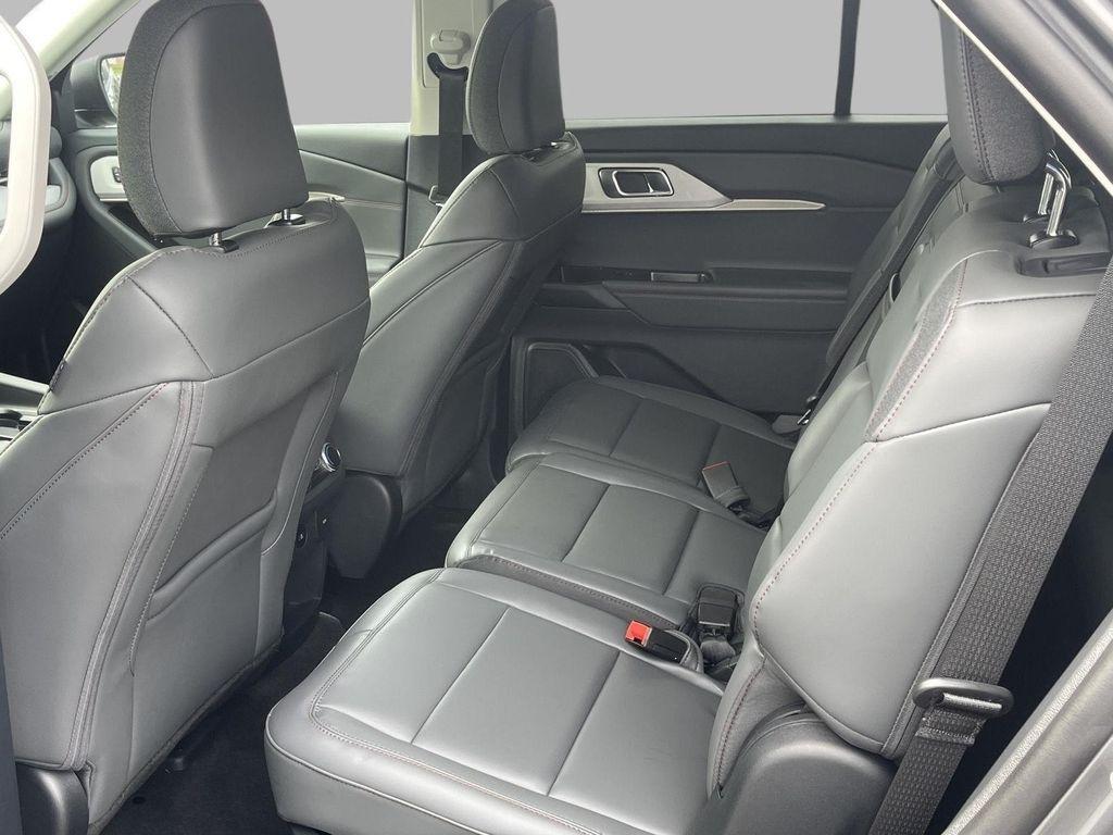new 2025 Ford Explorer car, priced at $47,760