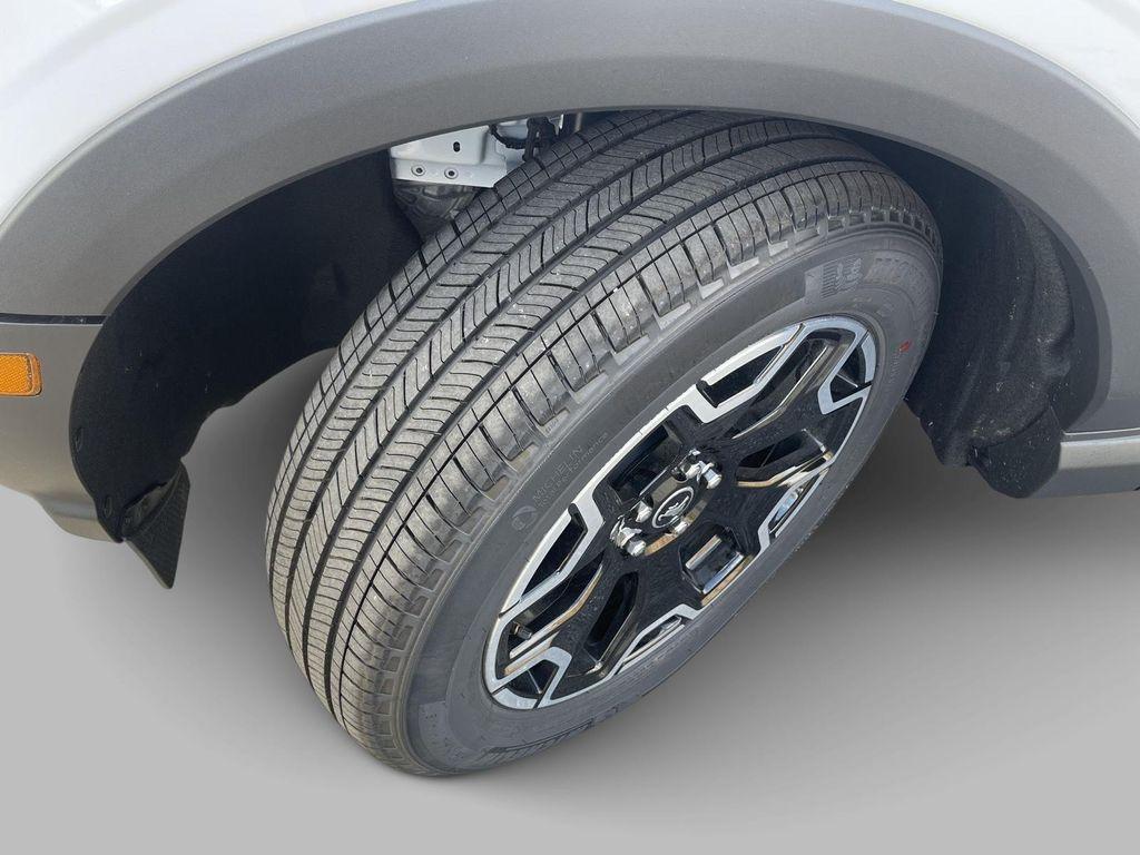 new 2025 Ford Bronco Sport car, priced at $35,996