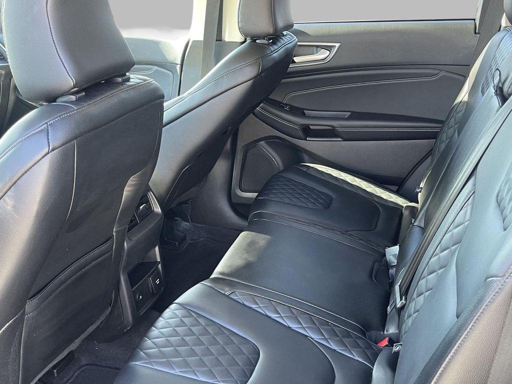 used 2024 Ford Edge car, priced at $28,471