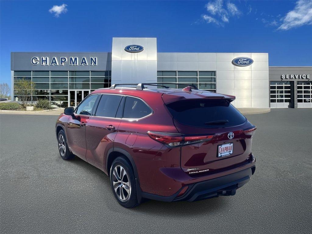 used 2021 Toyota Highlander Hybrid car, priced at $36,717