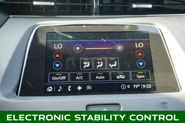 used 2021 Cadillac XT4 car, priced at $27,995