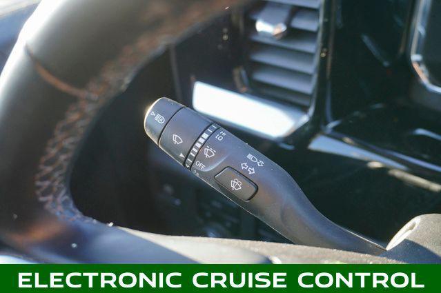 used 2025 Chevrolet Silverado 1500 car, priced at $43,995