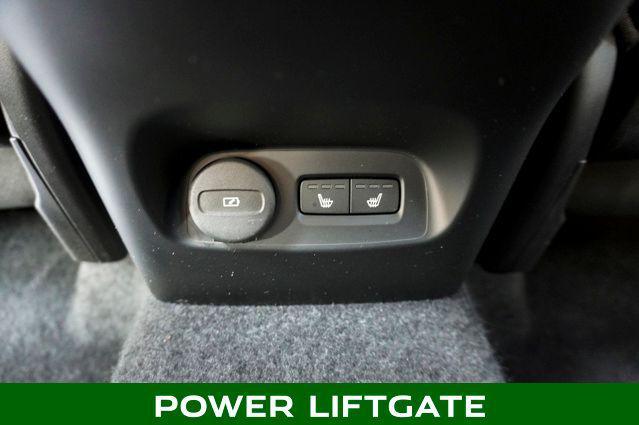 used 2021 Volvo XC40 car, priced at $22,995