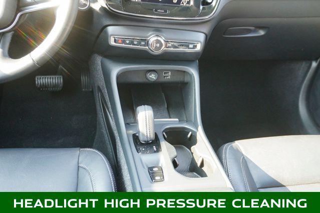 used 2021 Volvo XC40 car, priced at $22,995