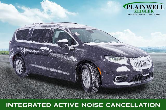 used 2022 Chrysler Pacifica car, priced at $23,995