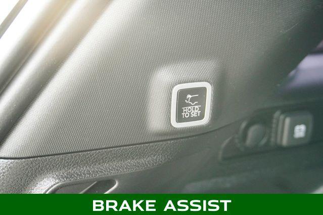 used 2023 Jeep Grand Cherokee car, priced at $33,995
