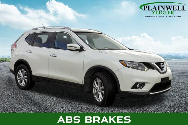 used 2016 Nissan Rogue car, priced at $12,200