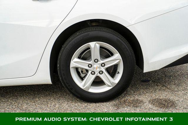 used 2024 Chevrolet Malibu car, priced at $19,995