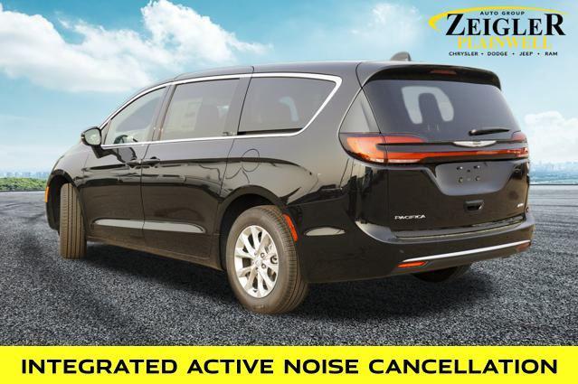 new 2025 Chrysler Pacifica car, priced at $44,368